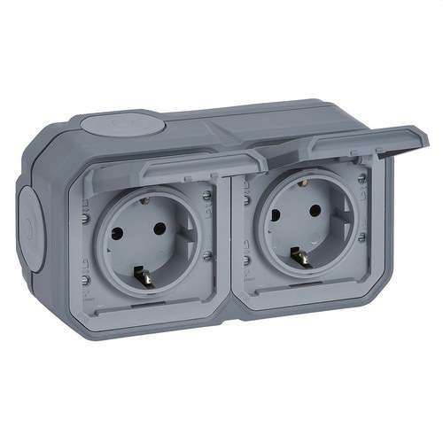 Podwójne gniazdo elektryczne monoblok Plexo IP 55 poziome szare z odnośnikiem 069742L od marki LEGRAND