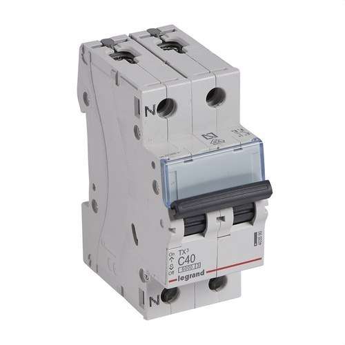 TX3 Circuit Breaker P+N 40A Curve C 6kA with reference 403590 from the brand LEGRAND