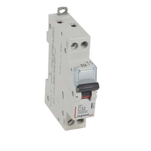Wyłącznik nadprądowy DX3 1P+N 32A Krzywa C 6/10kA z odnośnikiem 407731 od marki LEGRAND