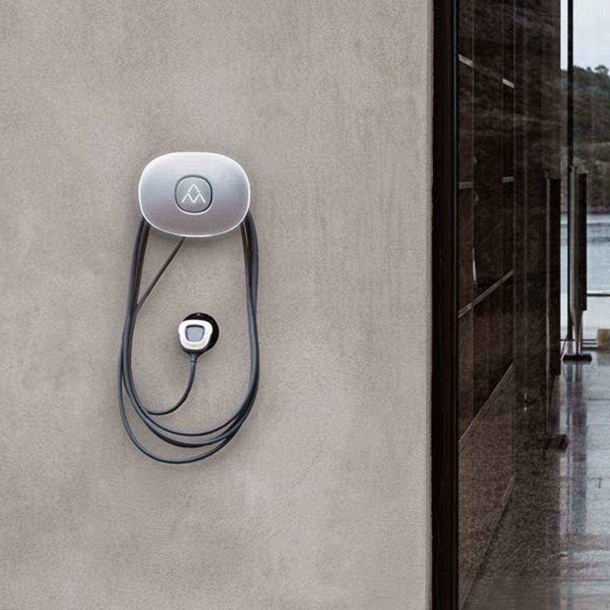 Ładowarka samochodu elektrycznego z WiFi Charge Amps Halo 11 kW z odnośnikiem 100308 od marki CHARGE AMPS