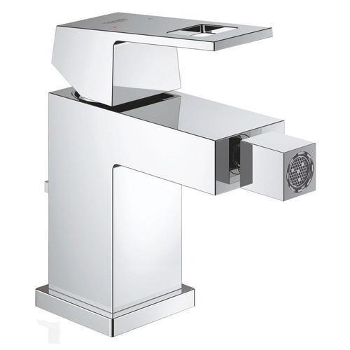 Jednouchwytowa bateria bidetowa 1/2" Grohe Eurocube Rozmiar S chrom z odnośnikiem 23138000 od marki GROHE